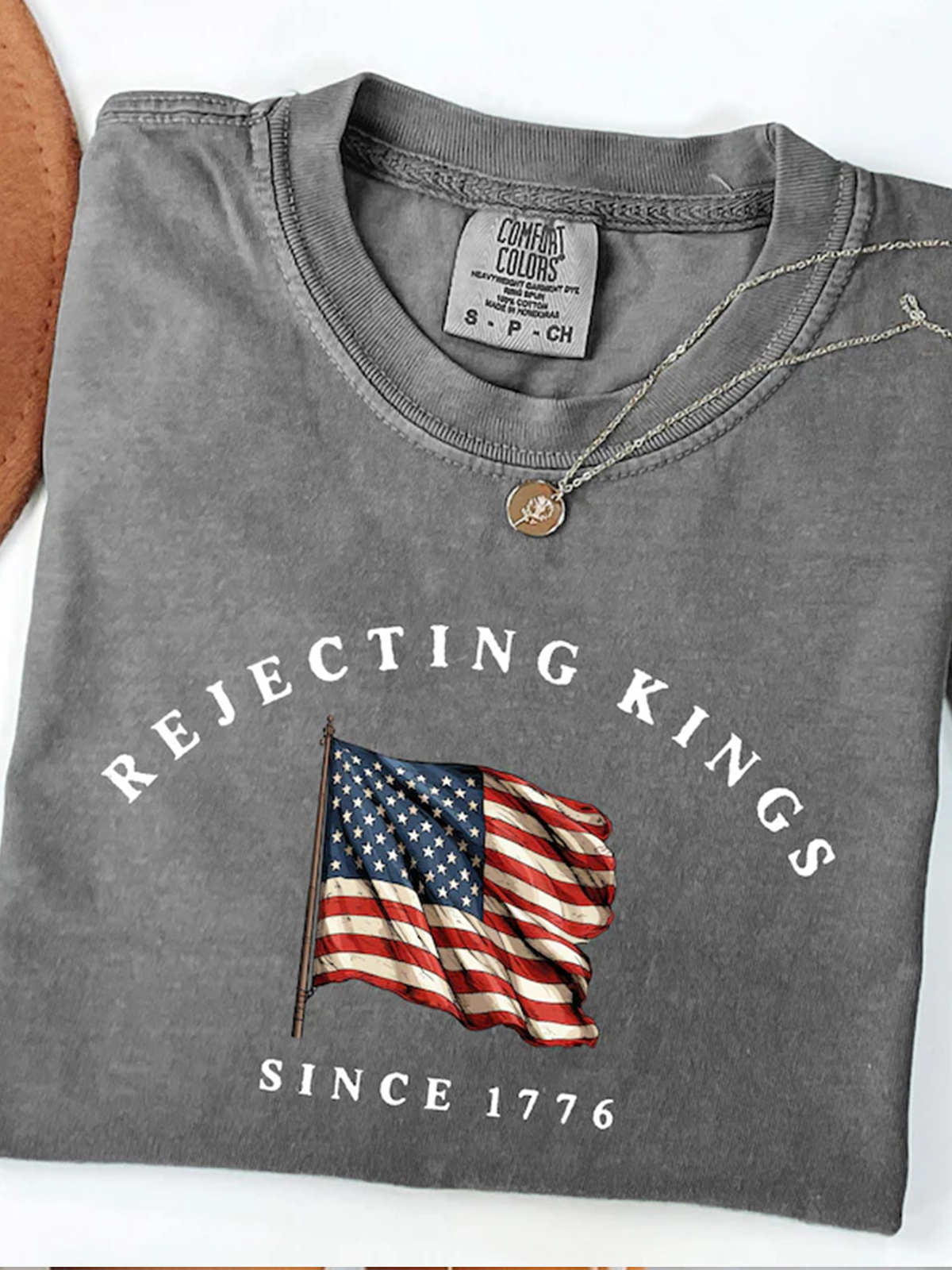 Rejecting Kings Since 1776 Protes Retro T-shirt