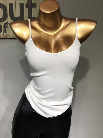 Solid Arder Strapless Tight Fitting Versatile Tanks