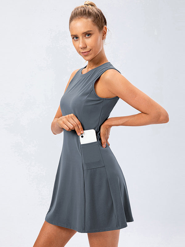 Loose Pockets Solid Color Round-Neck Sports Dresses&Shorts